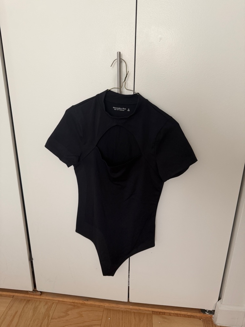Abercrombie & Fitch Black Short-Sleeve Cutout Bodysuit